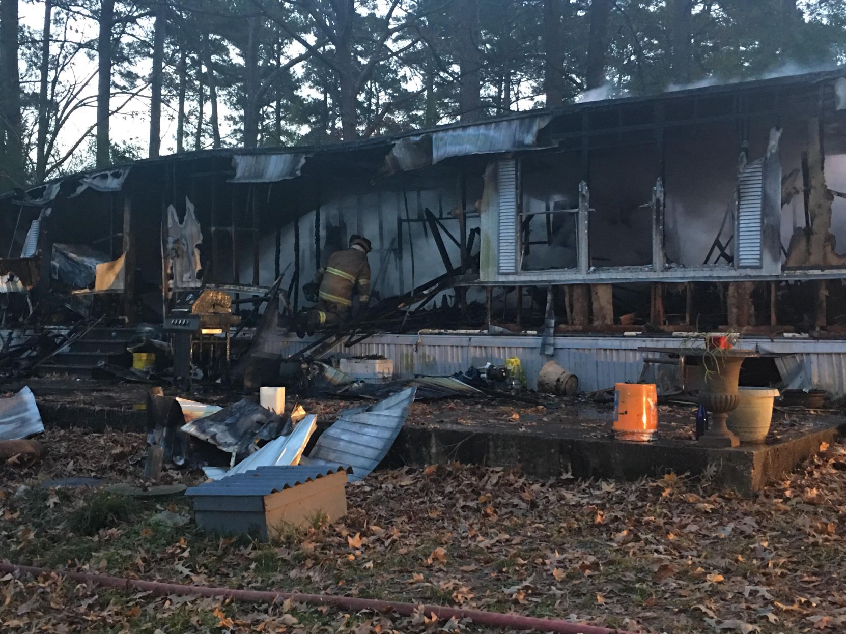 Fire Destroys Shreveport Home On New Year's Day | News | Ktbs.com