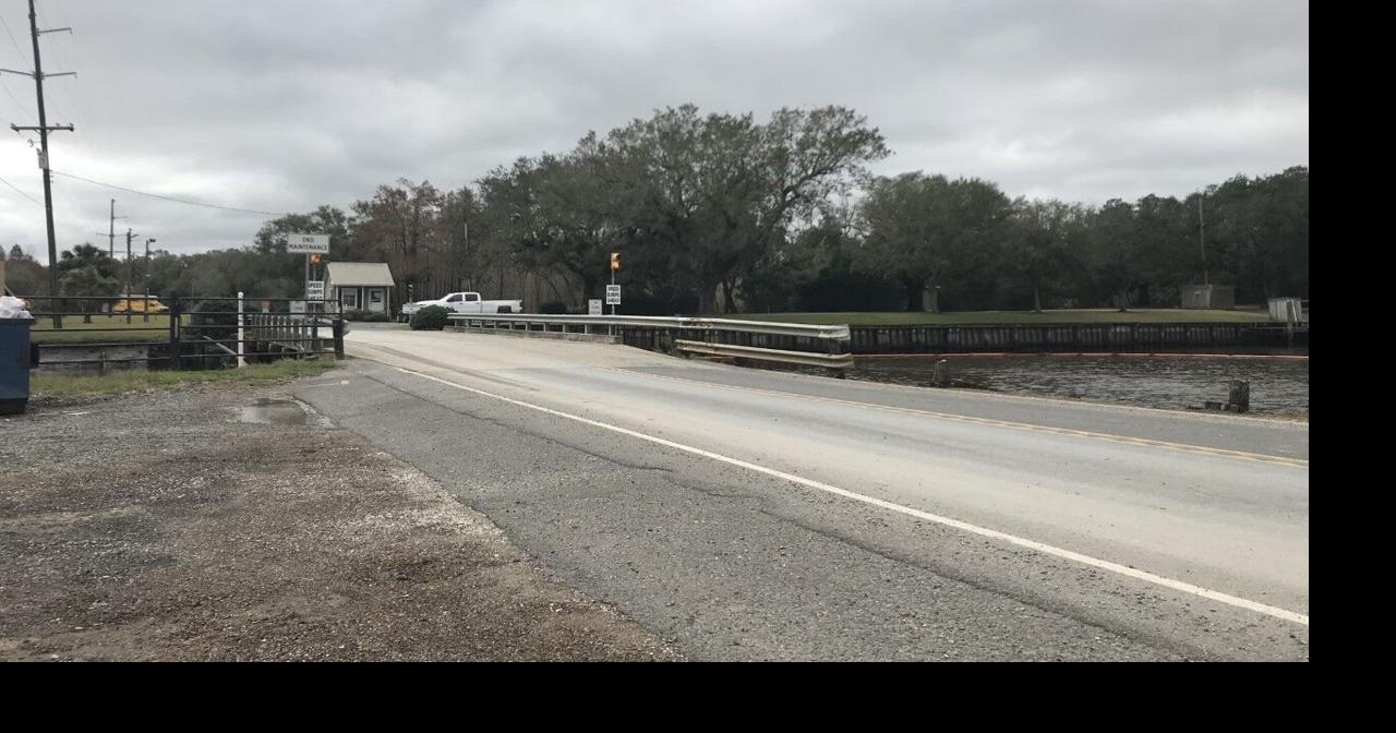 Salt mine roof collapses, killing 2 in Louisiana | News | ktbs.com