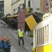 The crash of the funicular, which is popular with tourists, has shocked Portugal