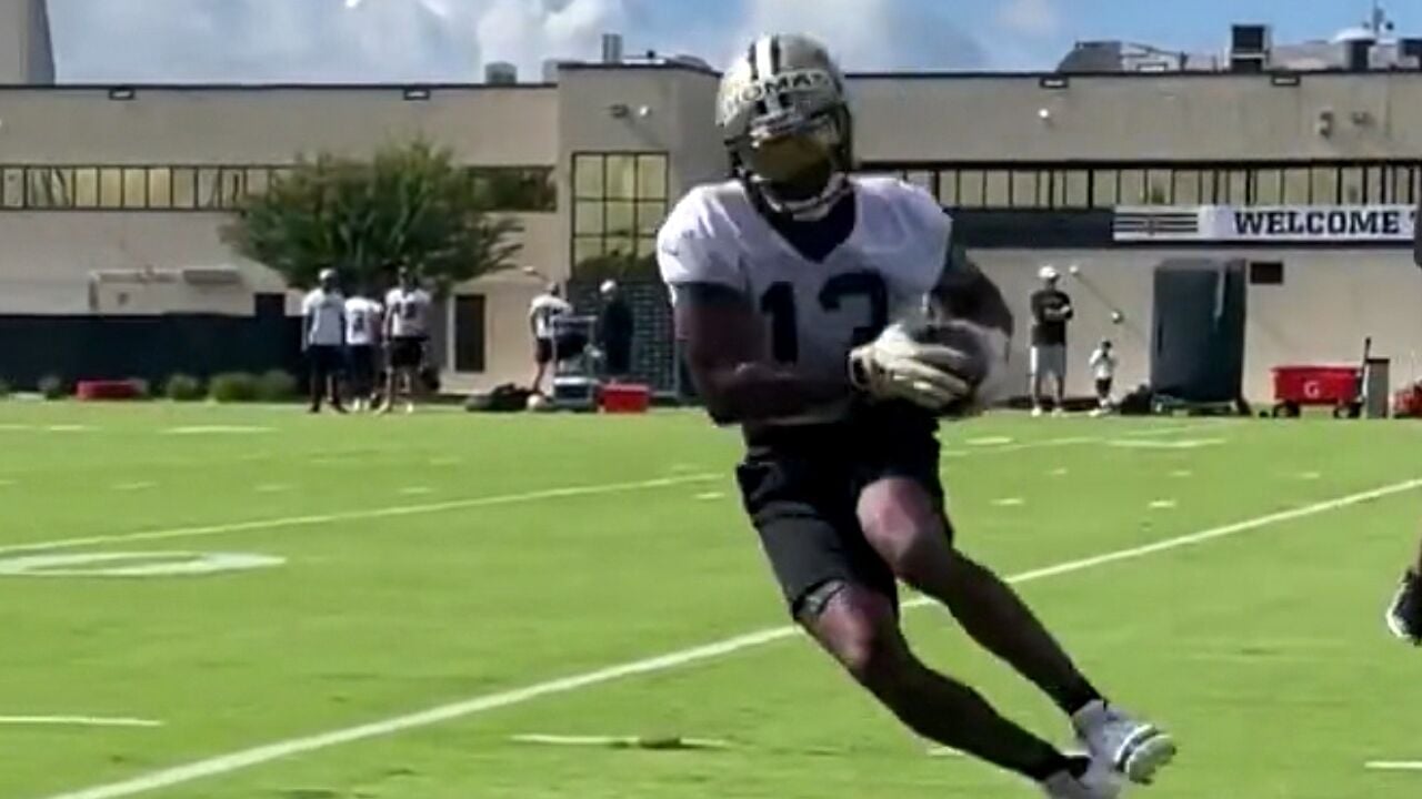 Saints' Michael Thomas returns to practice with a new deal