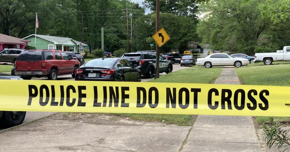 Child shot in drive-by shooting, not targeted Child shot in drive-by shooting, not targeted