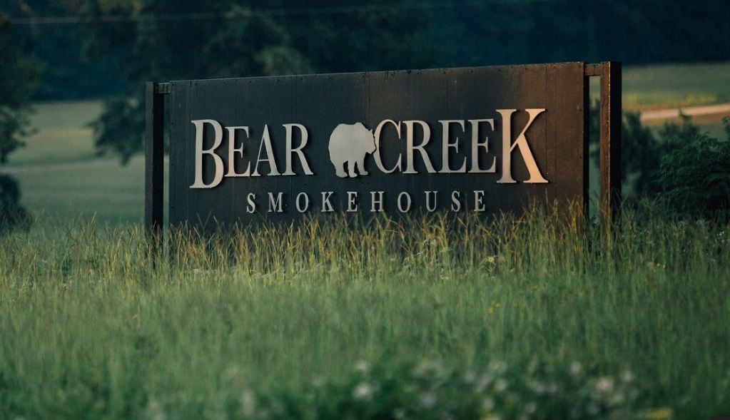 KTBS 3 Community Caravan Rolls Into Bear Creek Smokehouse Community   5a294a646439c.image 