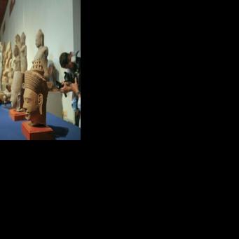 Cambodia's Deputy Prime Minister Hun Many attends a ceremony to welcome back the looted cultural artefacts