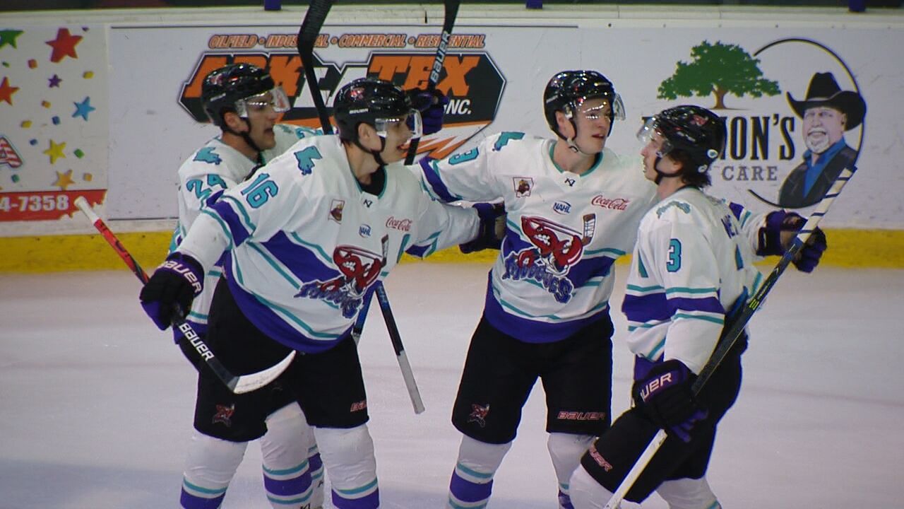 Mudbugs win, extend streak to seven - Vimarsana News