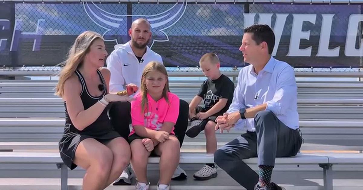 Ktbs.com TX: GIRL WITH CEREBRAL PALSY JOINS CHEER TEAM | Health | ktbs.com