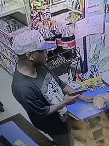 Shreveport police searching for suspect in convenience store robbery ...