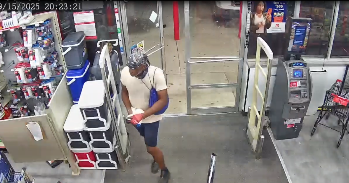 Man wanted for armed robbery in Shreveport | News | ktbs.com