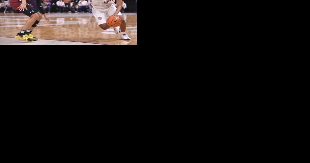 Broughton helps lift Florida women to upset of No. 11 LSU - Vimarsana News