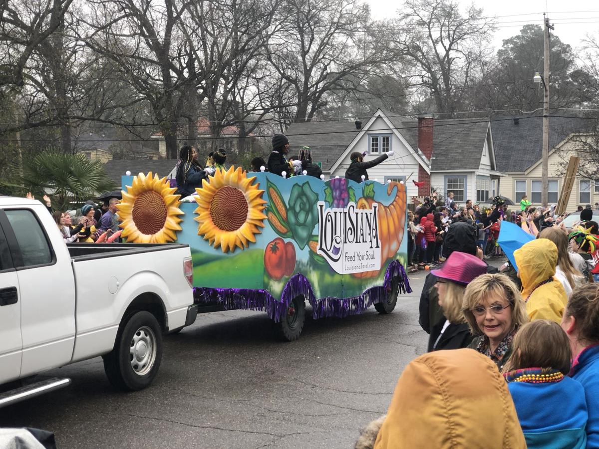 Krewe of Highland parade delights the crowd again this year, even in