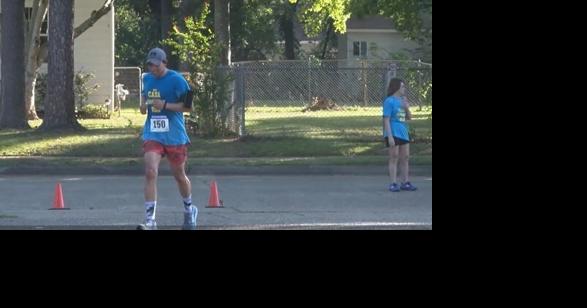 Superheroes lace up their sneakers for run in Broadmoor neighborhood - Vimarsana News