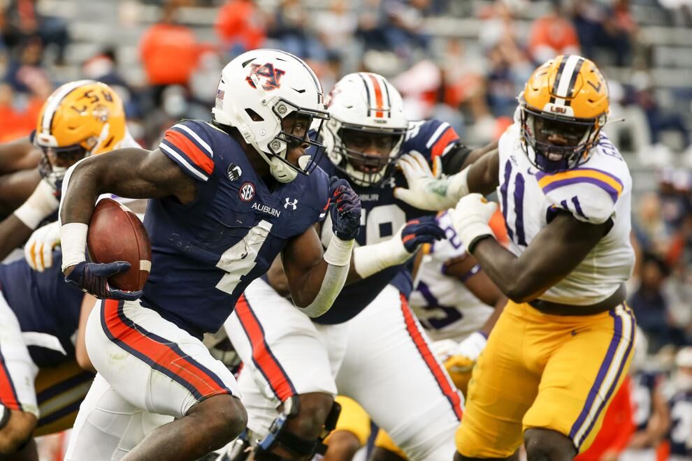 Video: Check out LSU's new uniforms for Auburn game and Les Miles talking  about the Tigers 