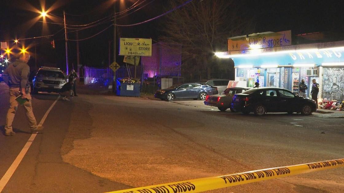 Police release photos of suspects in fatal liquor store shooting News