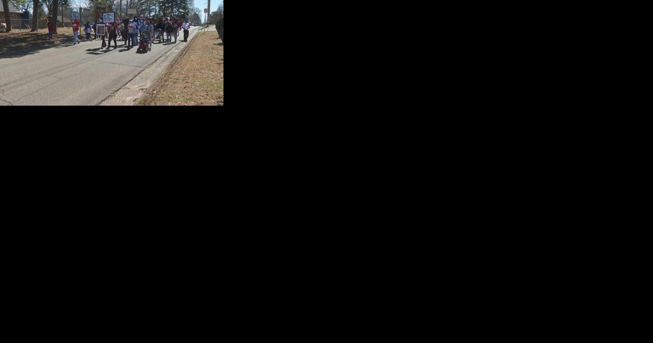Texarkana mothers speak out after losing sons to gun violence - Vimarsana News