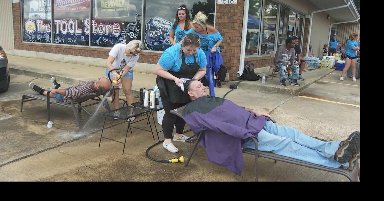 Texarkana hair salon offers free haircuts to homeless Texarkana