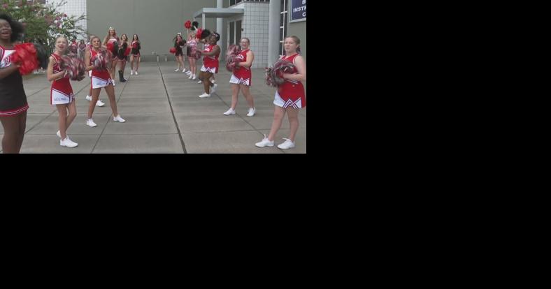 New Bossier Parish teachers get a hero's welcome - Vimarsana News