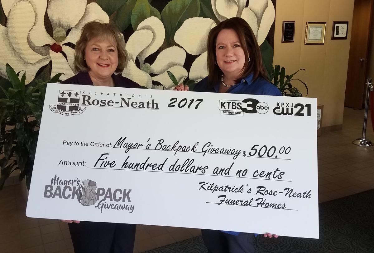 Kilpatrick S Rose Neath Donates To Mayor S Backpack Giveaway Community Ktbs Com