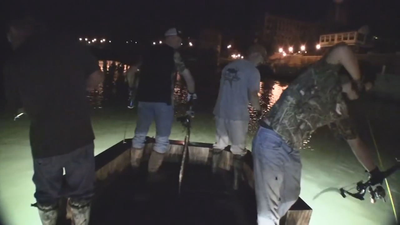 Bow fishing gaining popularity in state