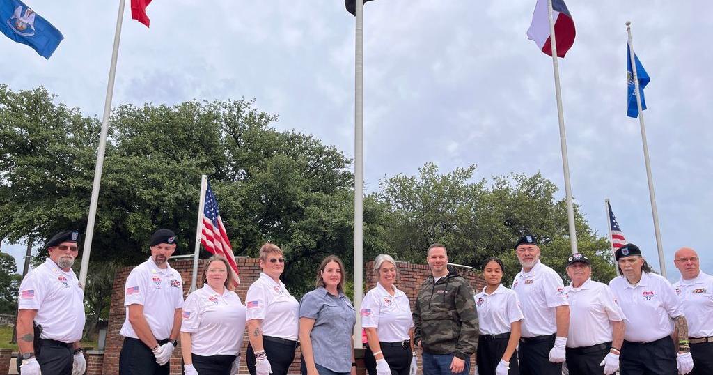 Ben’s Heart Ministries retires U.S. flag and others during ceremony