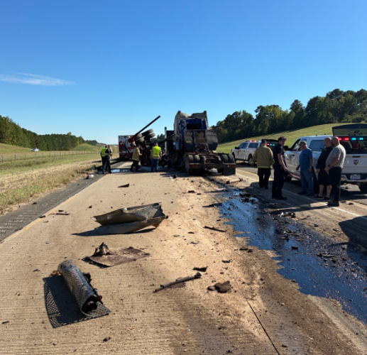 2 big rigs crash on I-49 north of Shreveport; both southbound lanes ...