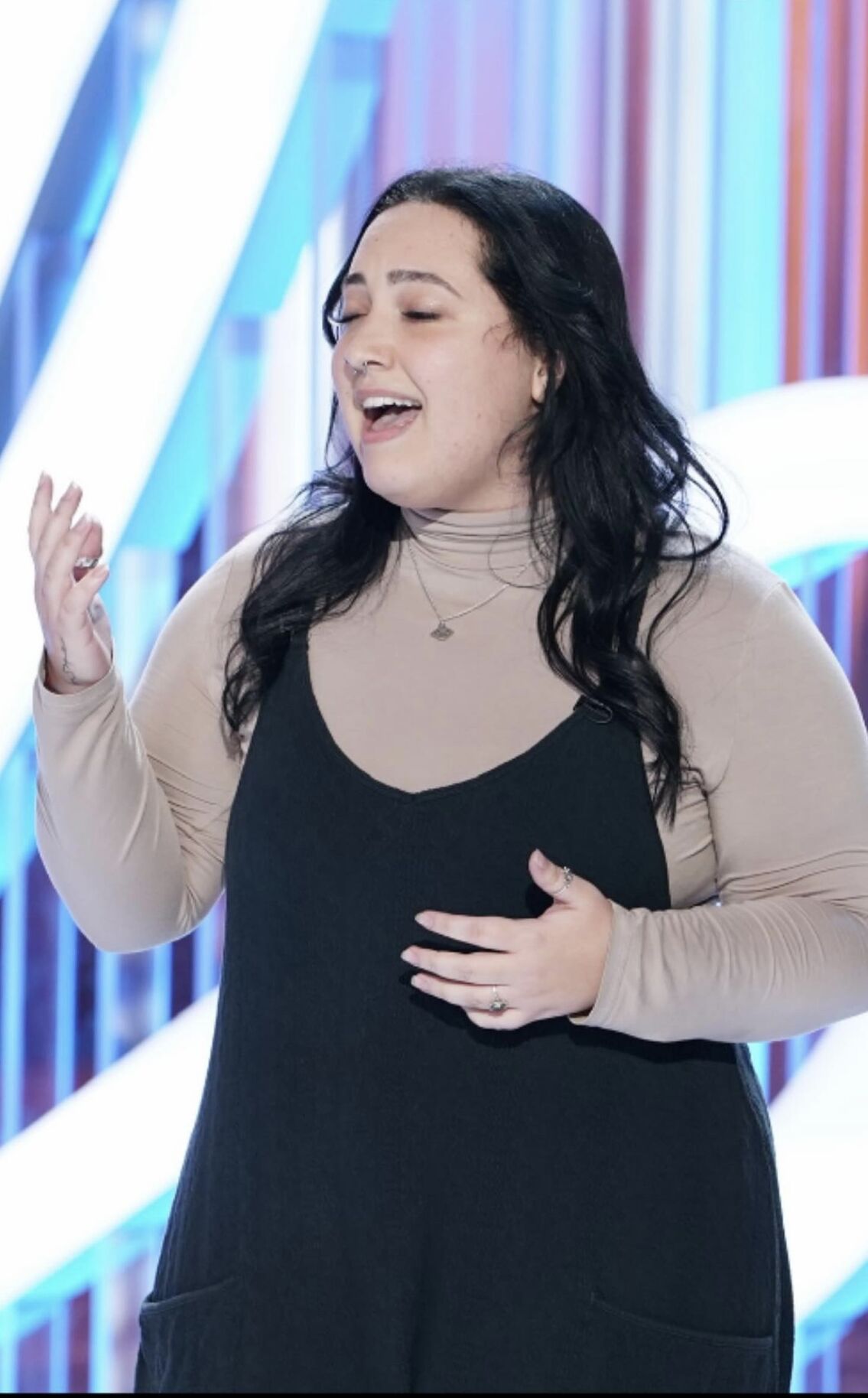 Marshall native competes on American Idol | Community | ktbs.com