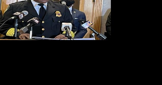 Shreveport Police Chief Wayne Smith sworn in, touts department's success solving homicides this year - Vimarsana News