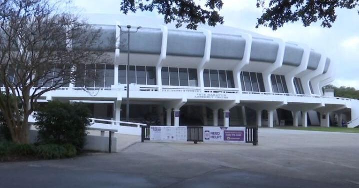 LSU set to increase ticket prices for women’s basketball LSU set to increase ticket prices for women’s basketball