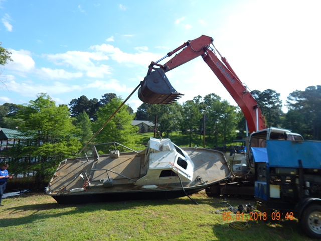 Sabine Parish Man Dies When Crushed By Boat | News | Ktbs.com