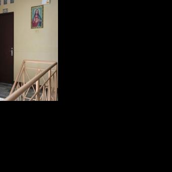 Hotel staff in the Philippines say the Bondi Beach shooting suspects spent most of the time in their room