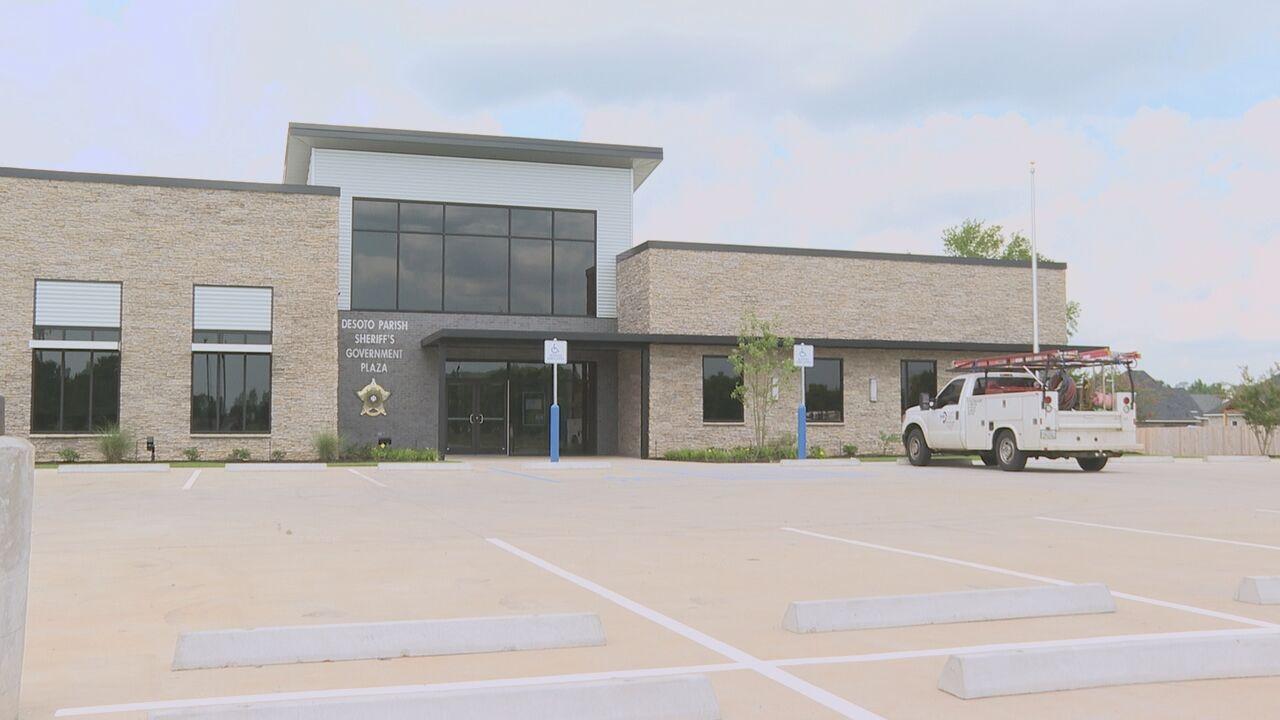 Stonewall Town Hall relocates to new building News