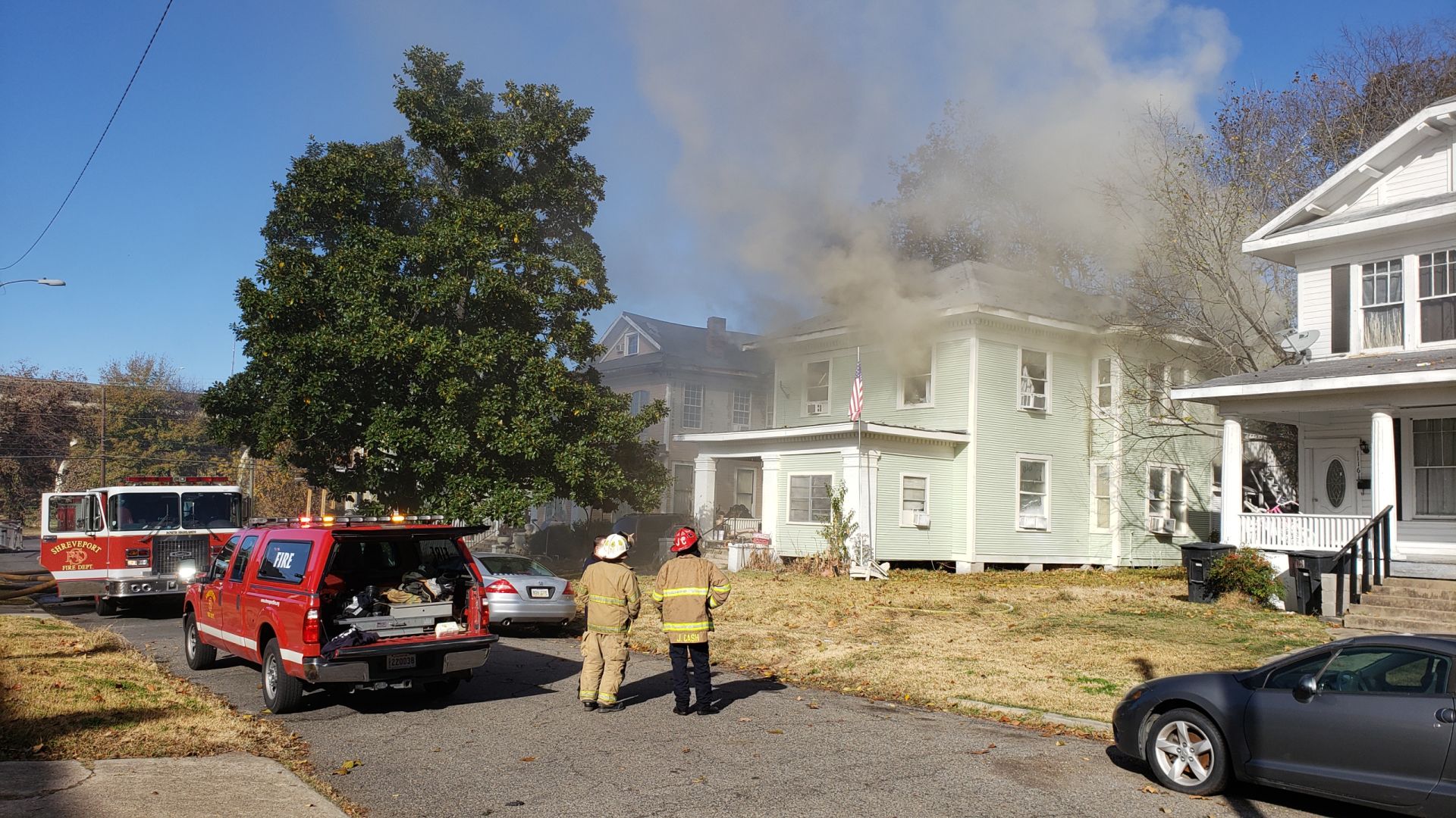 Shreveport Firefighters On Scene Of Working House Fire | News | Ktbs.com