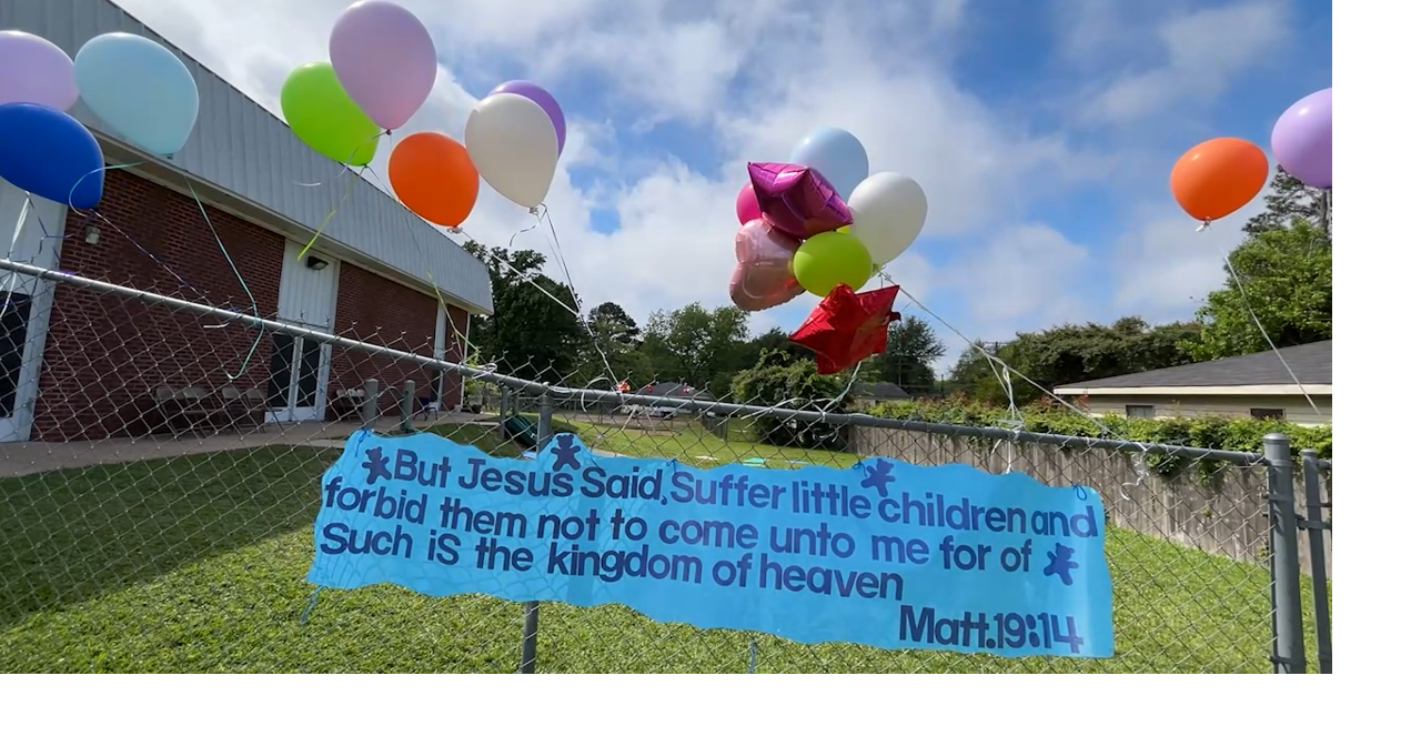 Balloon release held at Johnnie L. Cochran Head Start for mass shooting ...