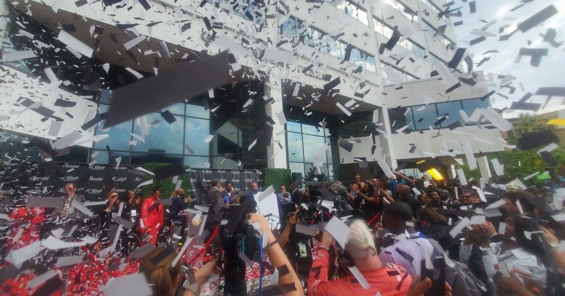 Hundreds attend ceremony welcoming 50 Cent and G-Unit Studios to the city - Vimarsana News