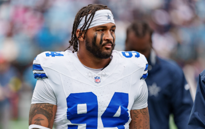 Dallas Cowboys honor Marshawn Kneeland with tribute shirts, emotional