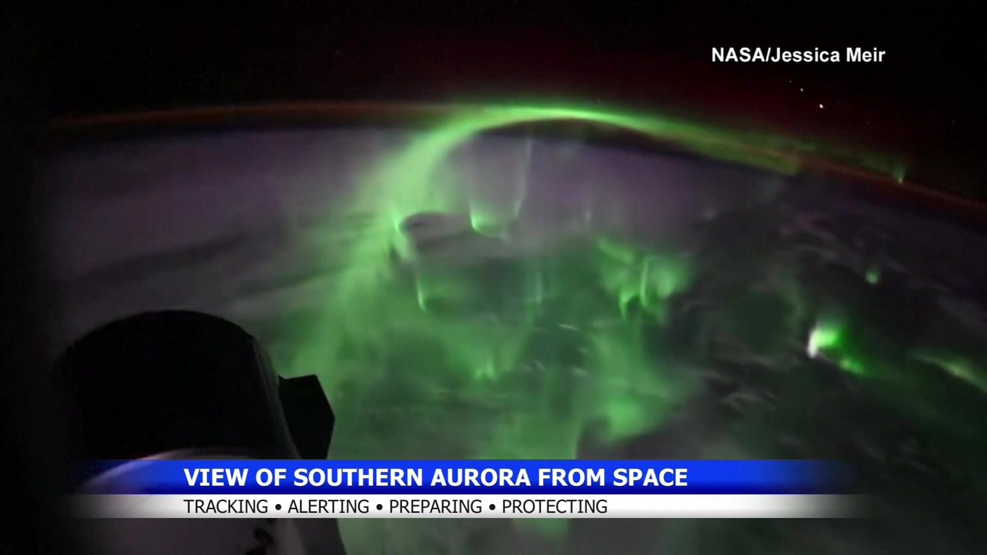 Southern aurora shines below SpaceX Dragon in NASA astronaut video