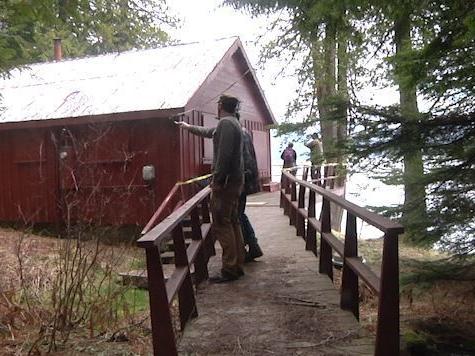 More than 100 people tour cabins for lease in Glacier National Park - Vimarsana News