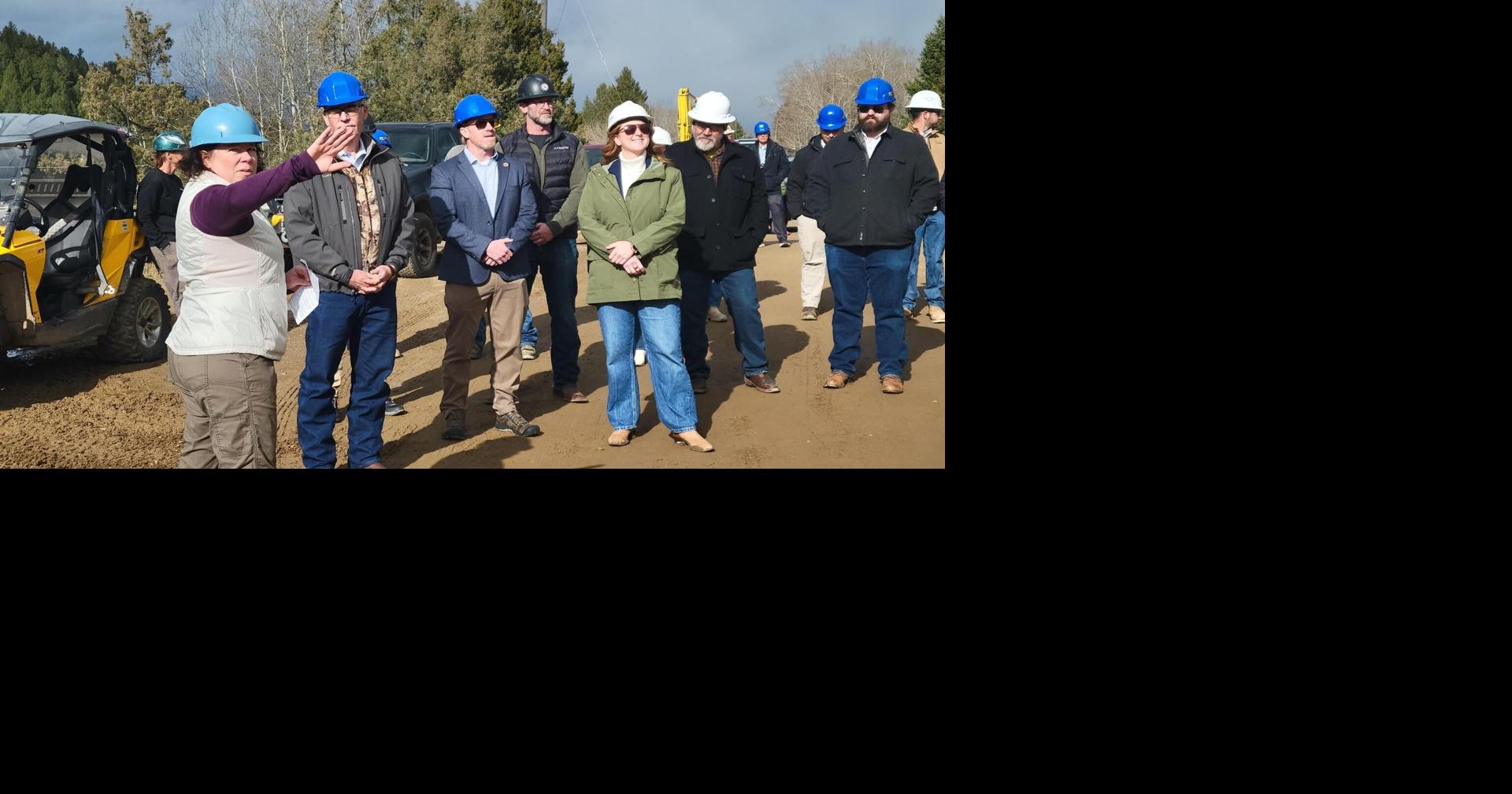 Gianforte tours Contact Milling in Granite County