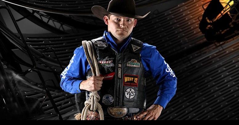 Browning's Dakota Louis splits round 1 win in Billings | Rodeo | kulr8.com