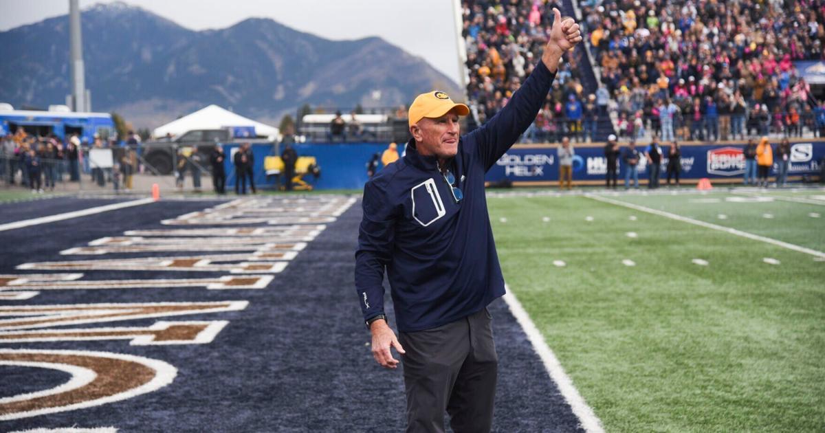 Montana State Bobcats honor Bill Kollar, 1973 team in win Montana