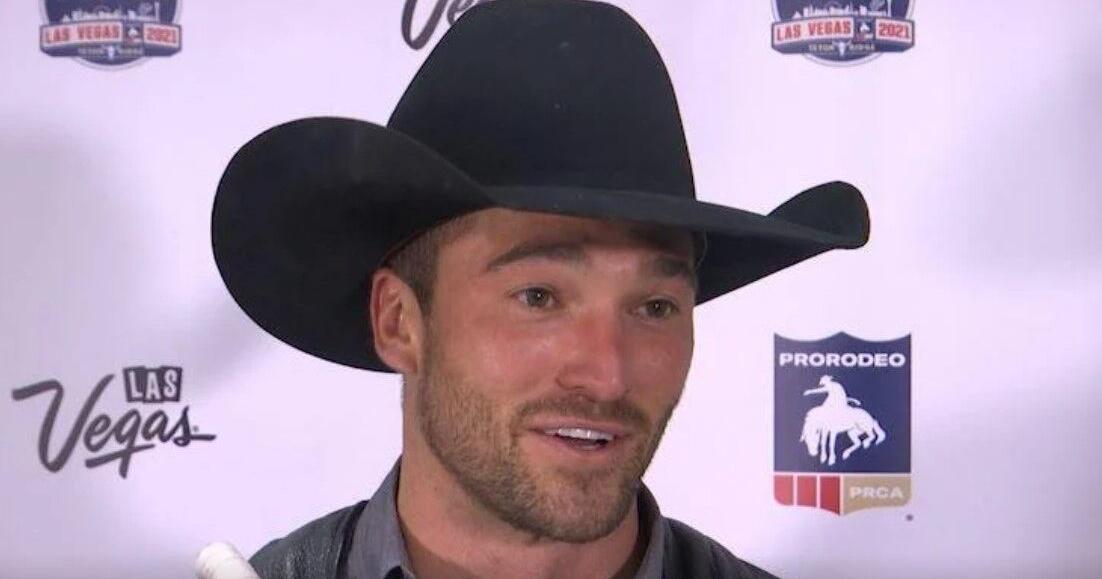 Corvallis cowboy Caleb Bennett wins third Rodeo Austin bareback title ...