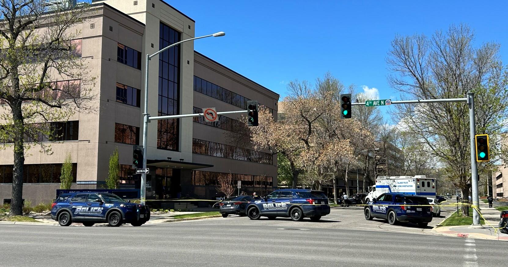 Coroner identifies man who was shot dead by Billings PD after he waved machete at people - Vimarsana News