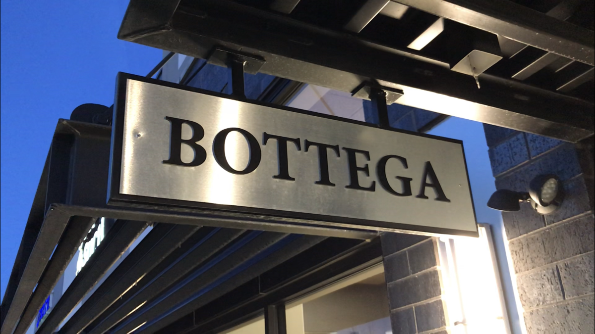 Bottega Women S Clothing Boutique Closes Doors After Ten Years