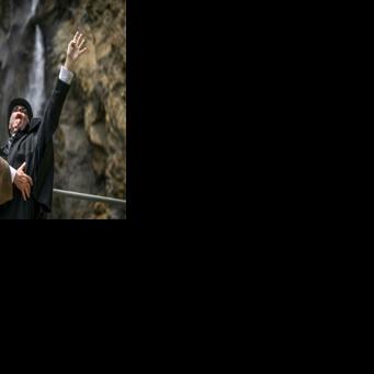 Sherlock Holmes fans recreate fateful duel at Swiss falls