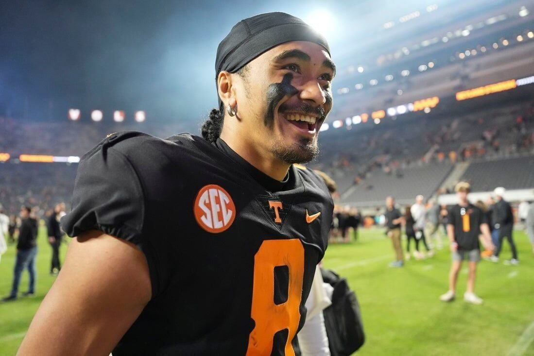 QB Nico Iamaleava commits to UCLA after Tennessee exit | National Sports |  kulr8.com