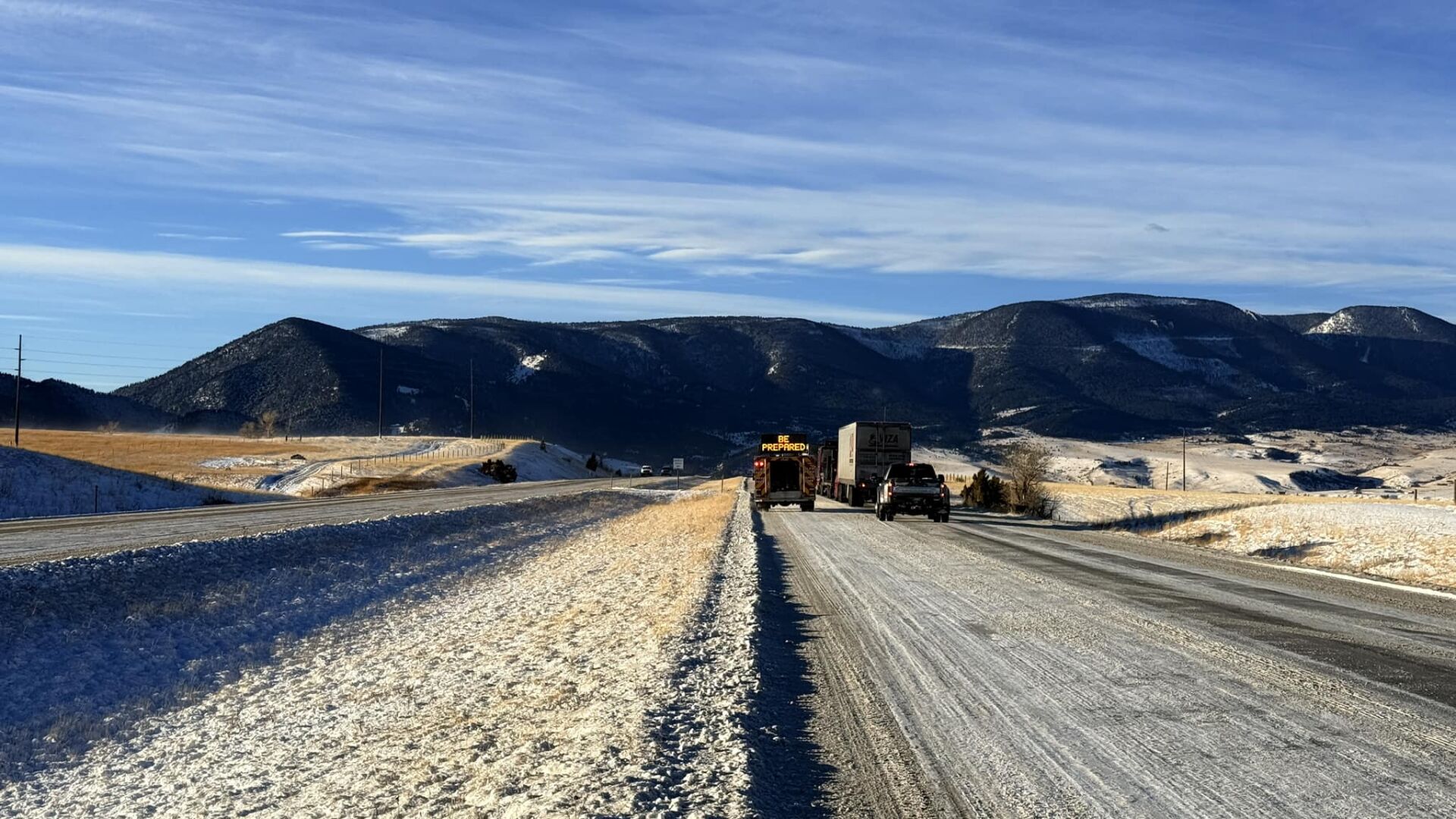 Semi jackknifes on I-90 in Park County, causing road closure