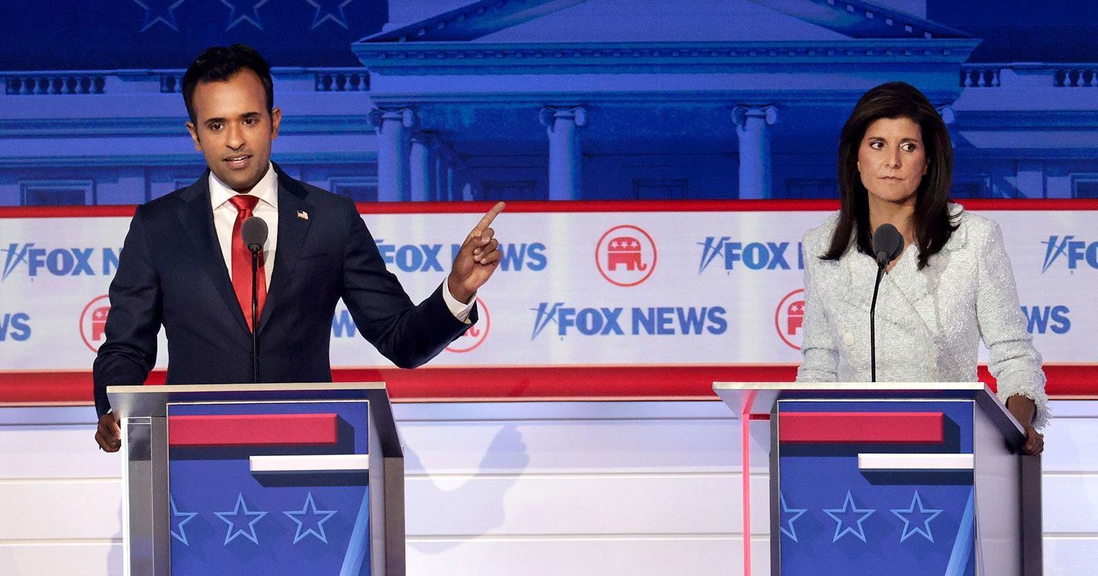 Some Iowa voters shift favorites after GOP debate, while Ramaswamy stokes a divide - Vimarsana News