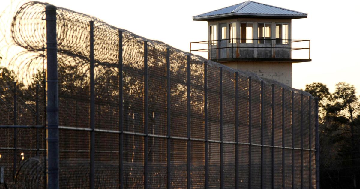 Aspc Tucson Complex Violence at ASPC-Tucson: 3 inmates dead, visitation canceled today ...