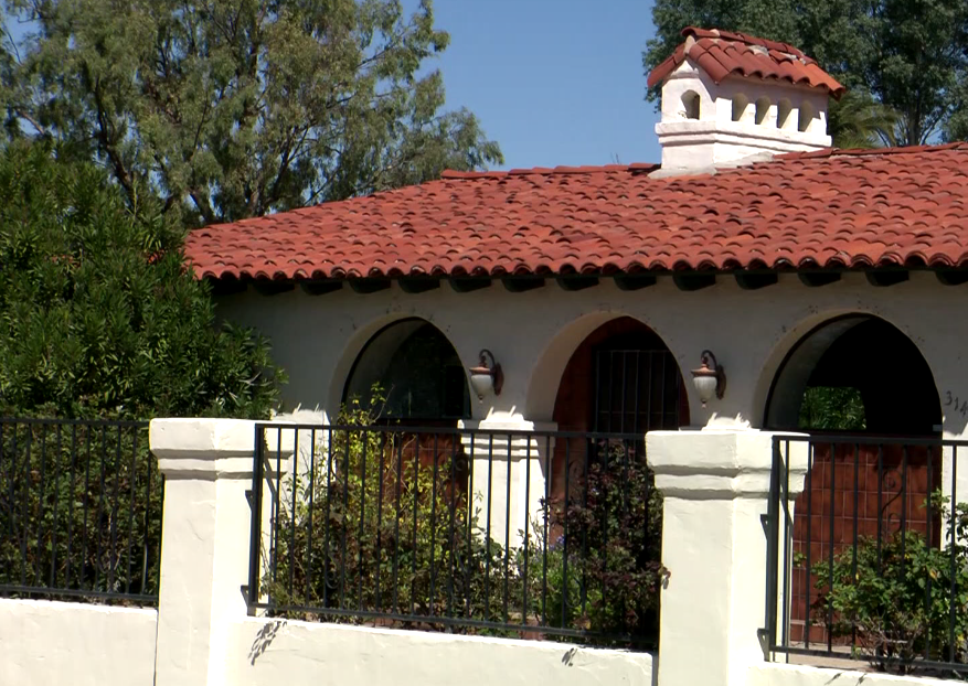 Arizona cracks down as deed fraud grows harder to detect with AI; pushes property owners to sign up for fraud alerts