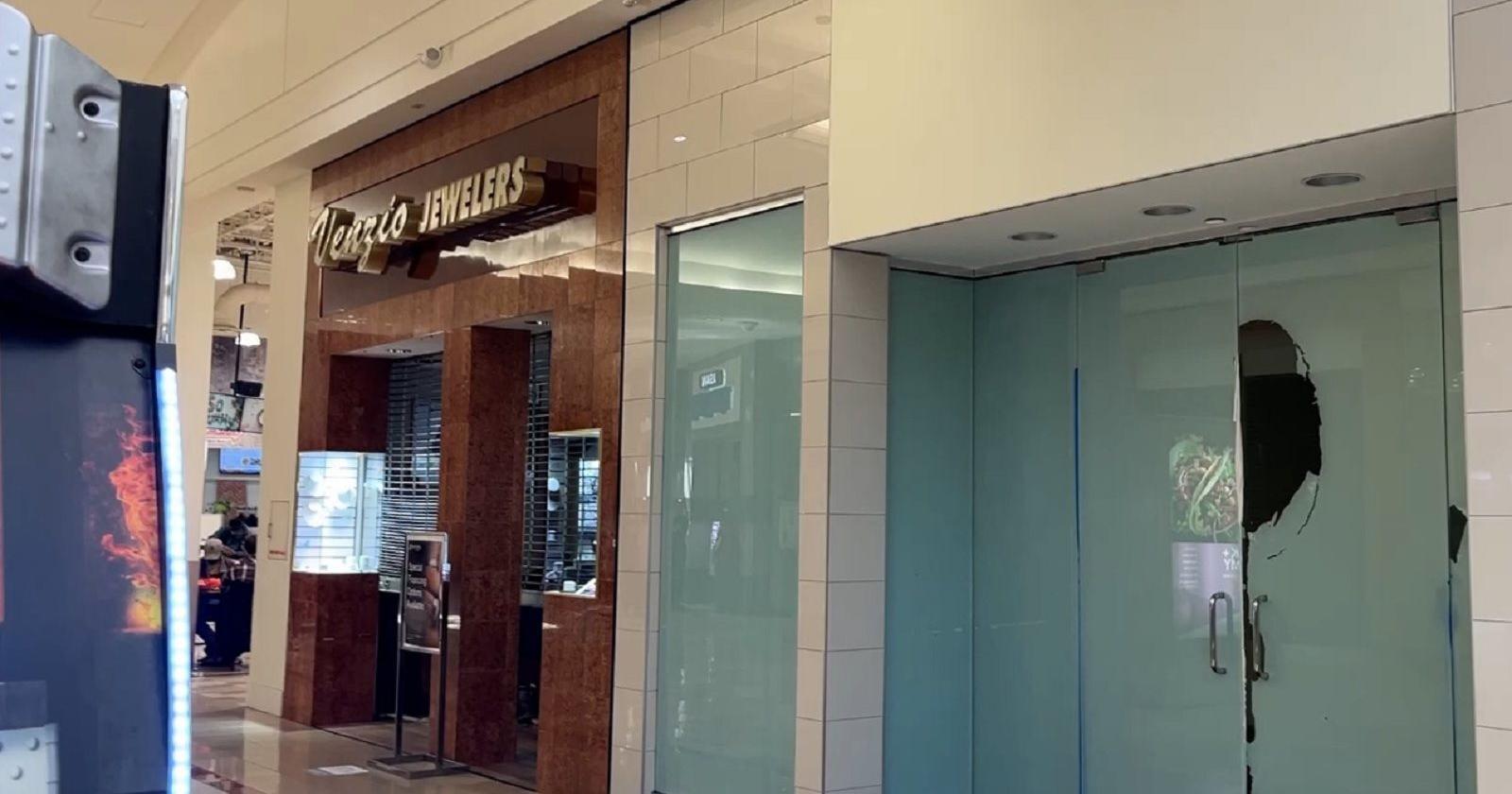 Thieves steal $1 million jewelry jackpot from Ocean County Mall in cutting edge heist, police say - Vimarsana News
