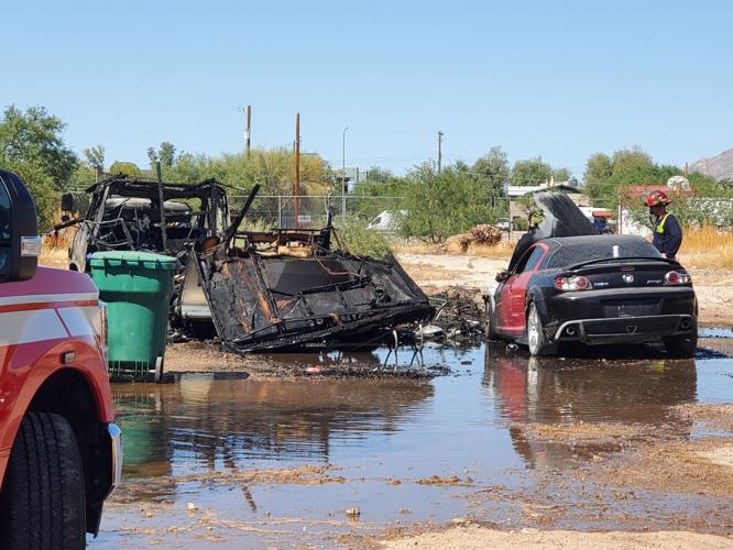 Fire crews put out mobile home fire in midtown Tucson | News | kvoa.com
