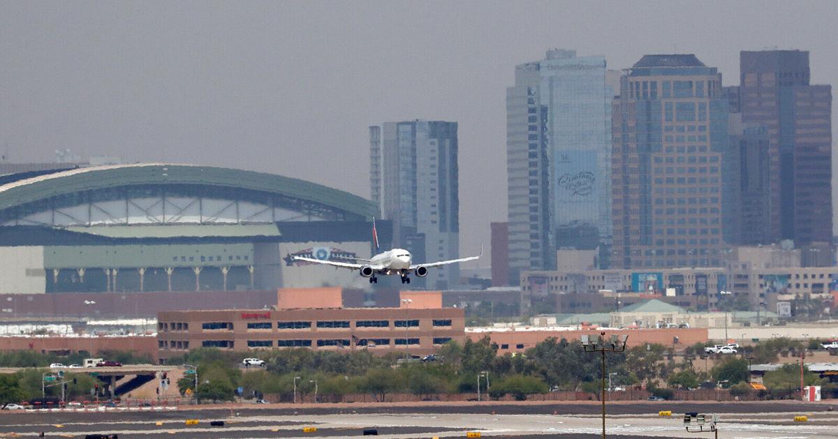 Severe Storms Disrupt Phoenix Flights, Divert Planes to Tucson